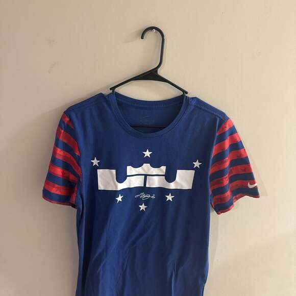 Nike Other - Nike LeBron James Flag Red Stripe Sleeve T-Shirt Blue Men's Size M